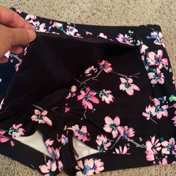 Floral skort - Picture 3 of 6
